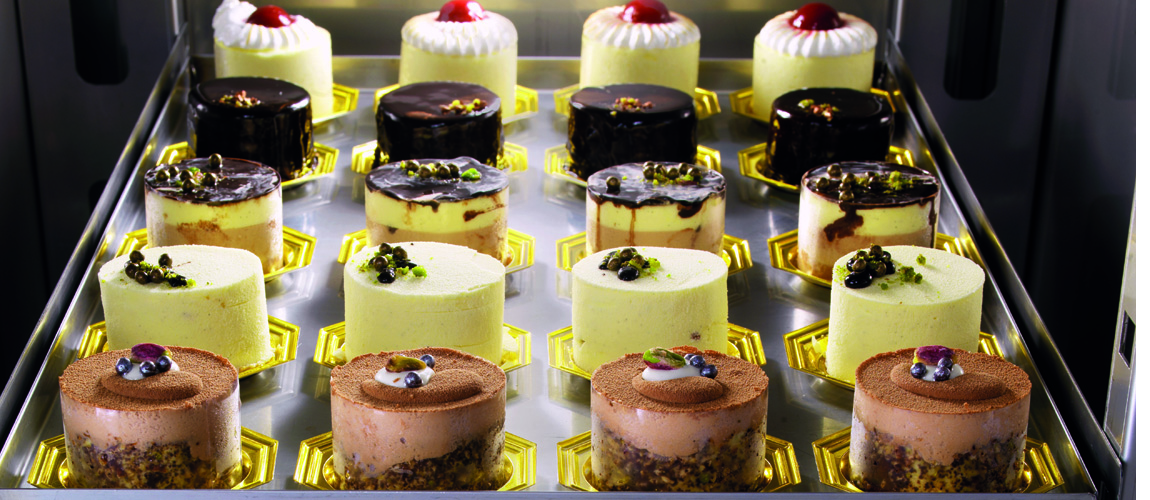 Cake & Pastry Display Cabinets